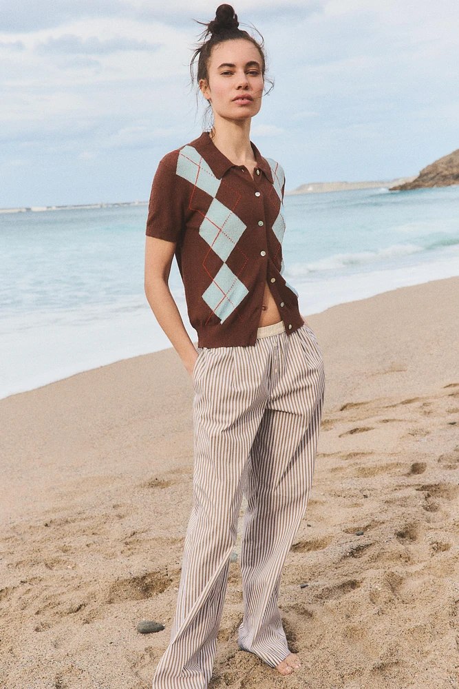 DIAMOND KNIT POLO TOP