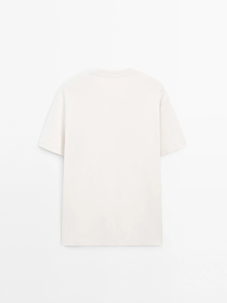 100% cotton medium weight T-shirt