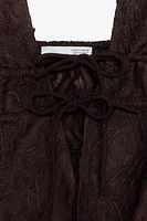 TEXTURED HALTER TOP