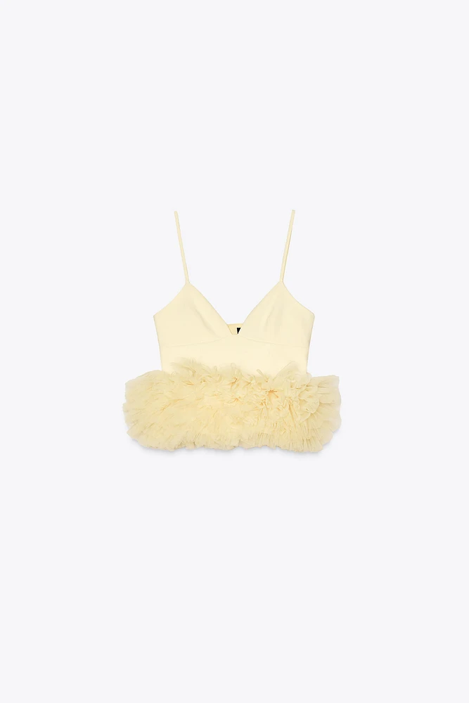 TOP ÉLASTIQUE EN TULLE AVEC VOLUME DANS LE BAS