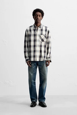CHEMISE À CARREAUX
