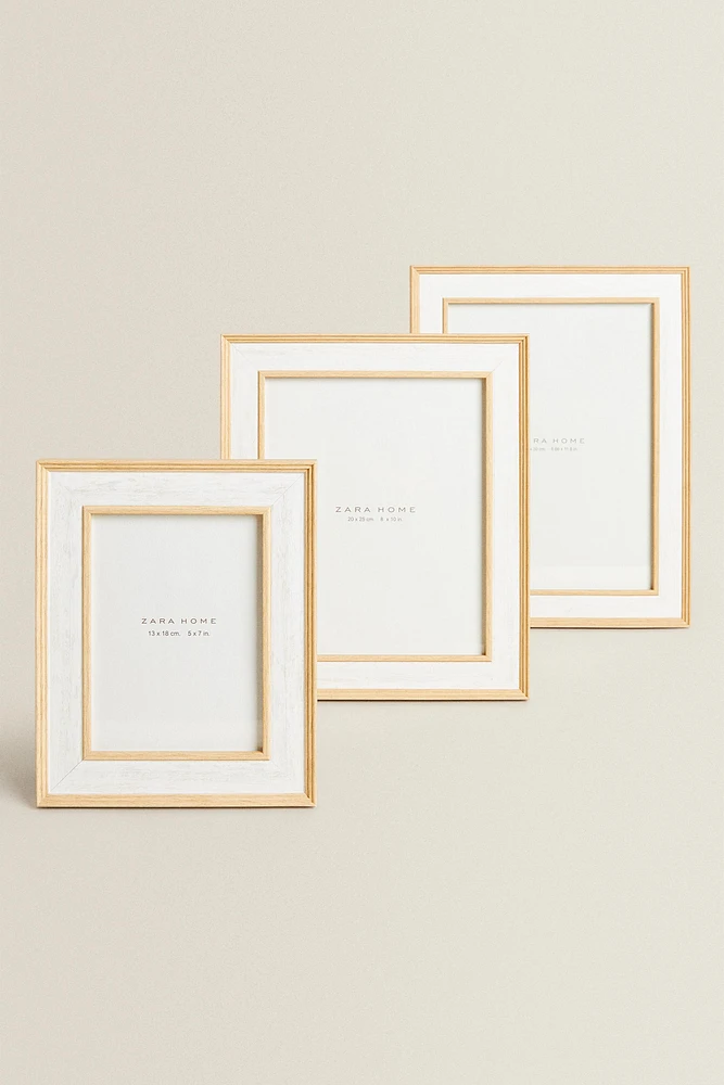 CONTRAST WOODEN PICTURE FRAME