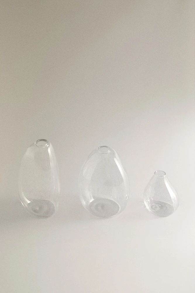 SMALL IRREGULAR GLASS VASE