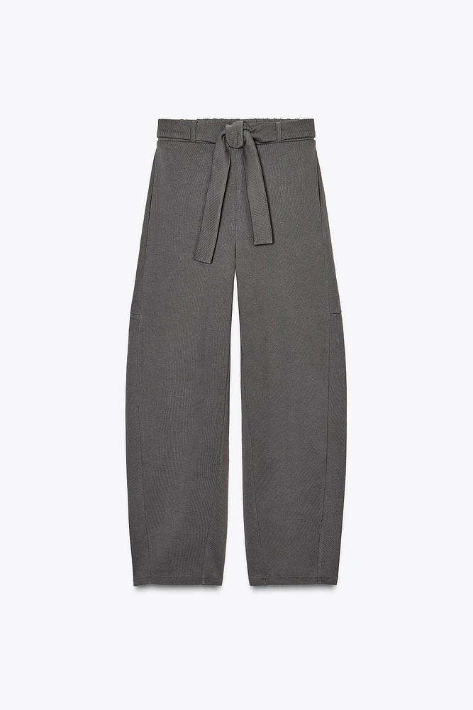 WIDE LEG BELTED PANTS