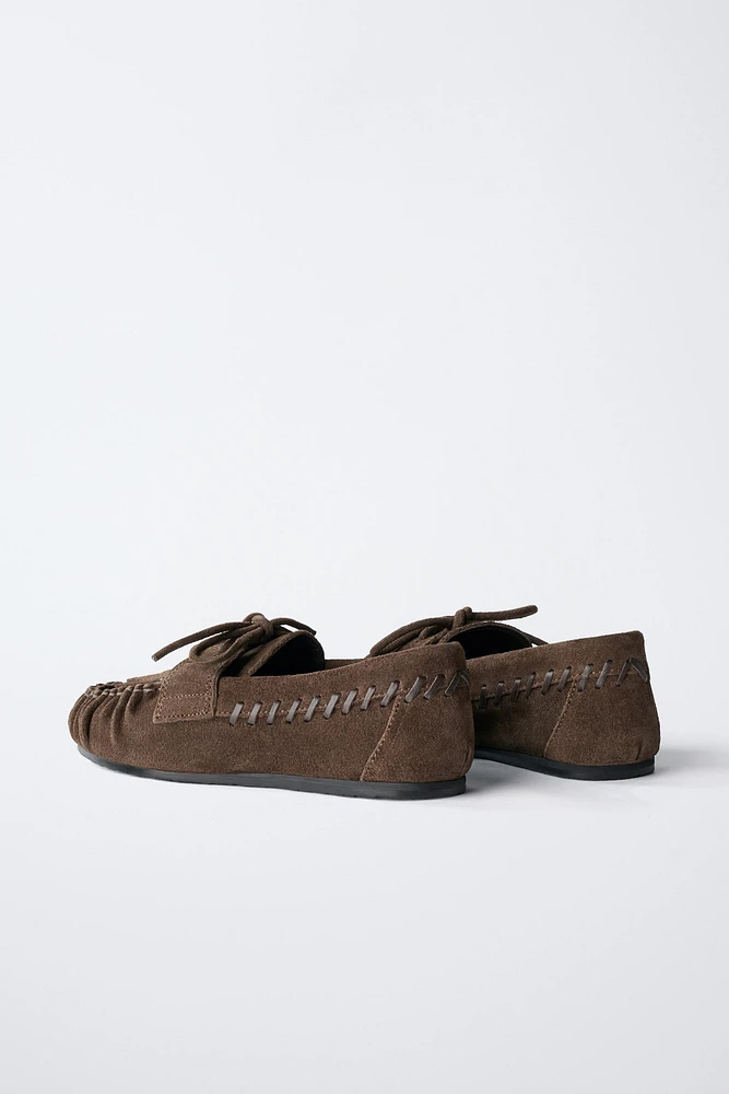 MOCASSINS EN CUIR VELOURS AVEC FRANGES