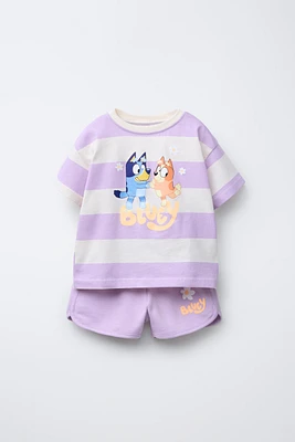 BLUEY © LUDO STUDIO STRIPED T-SHIRT AND SHORTS JOGGING SET