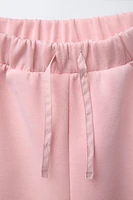 PANTALON DROIT TECHNIQUE AVEC BANDES LATÉRALES