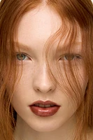 LIP OIL