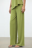 WIDE FLOWY PANTS