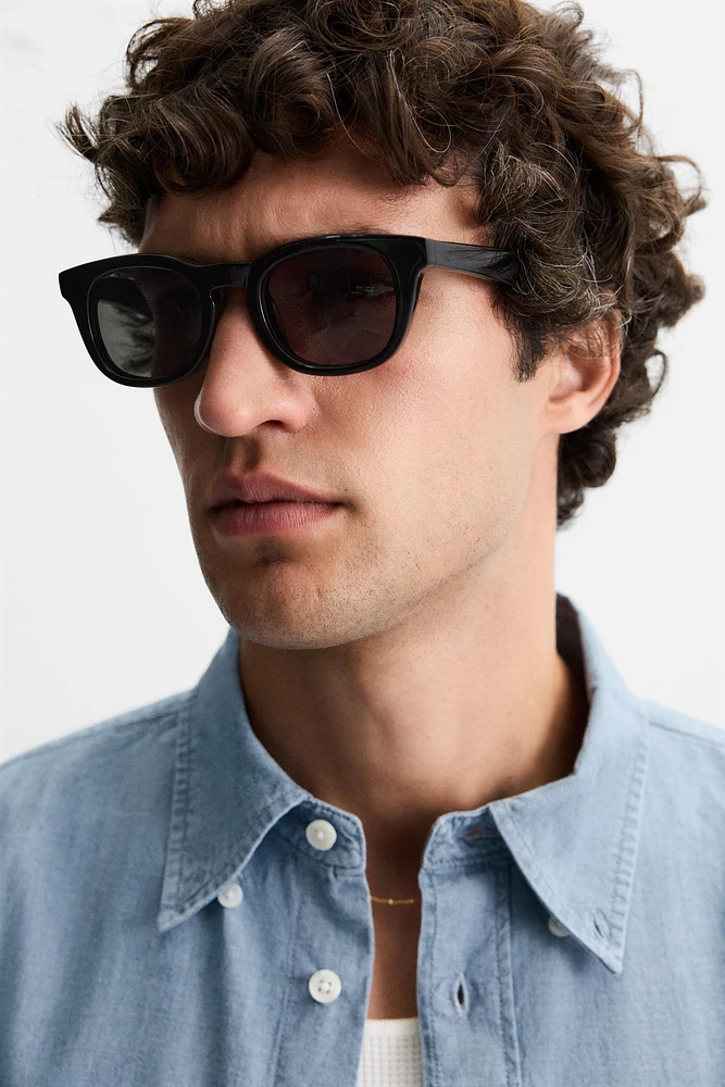 TEXTURED CHAMBRAY SHIRT