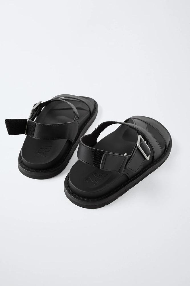 BUCKLED SANDALS