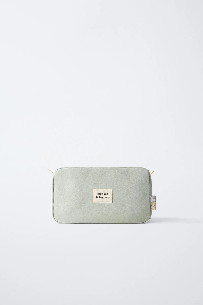 BASIC TOILETRY BAG
