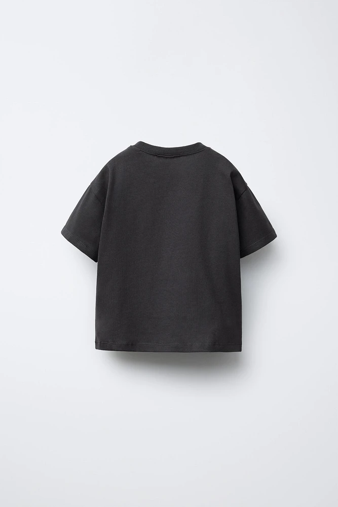 RAISED ANIMAL PRINT T-SHIRT
