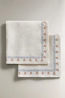 SET OF CROSS-STITCH LINEN NAPKINS