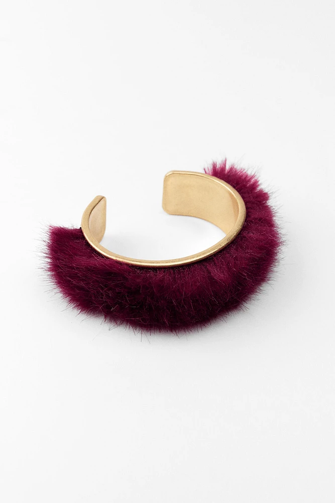 LOT DE BRACELETS EFFET FOURRURE ÉDITION LIMITÉE