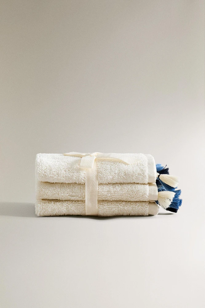 PACK OF HAND TOWELS WITH TASSELS (PACK OF 3)