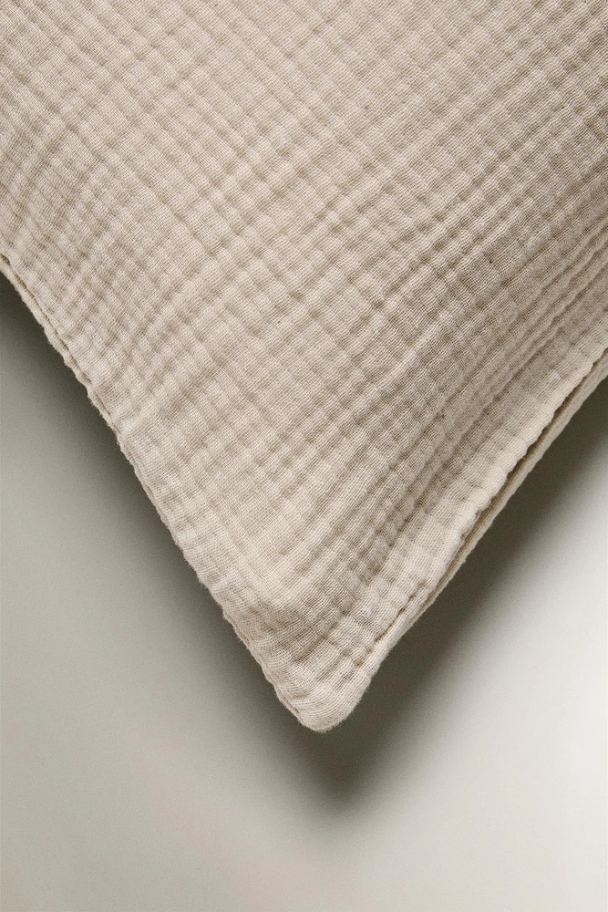 CHILDREN’S MUSLIN MOON PILLOWCASE