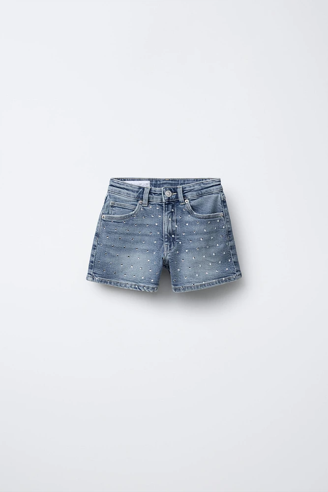 SHORT EN DENIM AVEC STRASS ÉTOILES