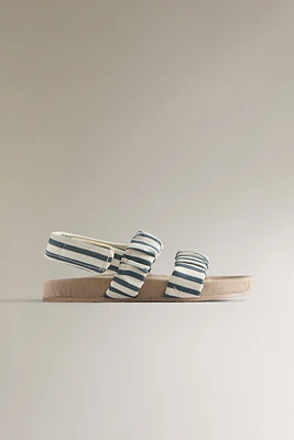 CHILDREN'S STRAPPY SANDALS