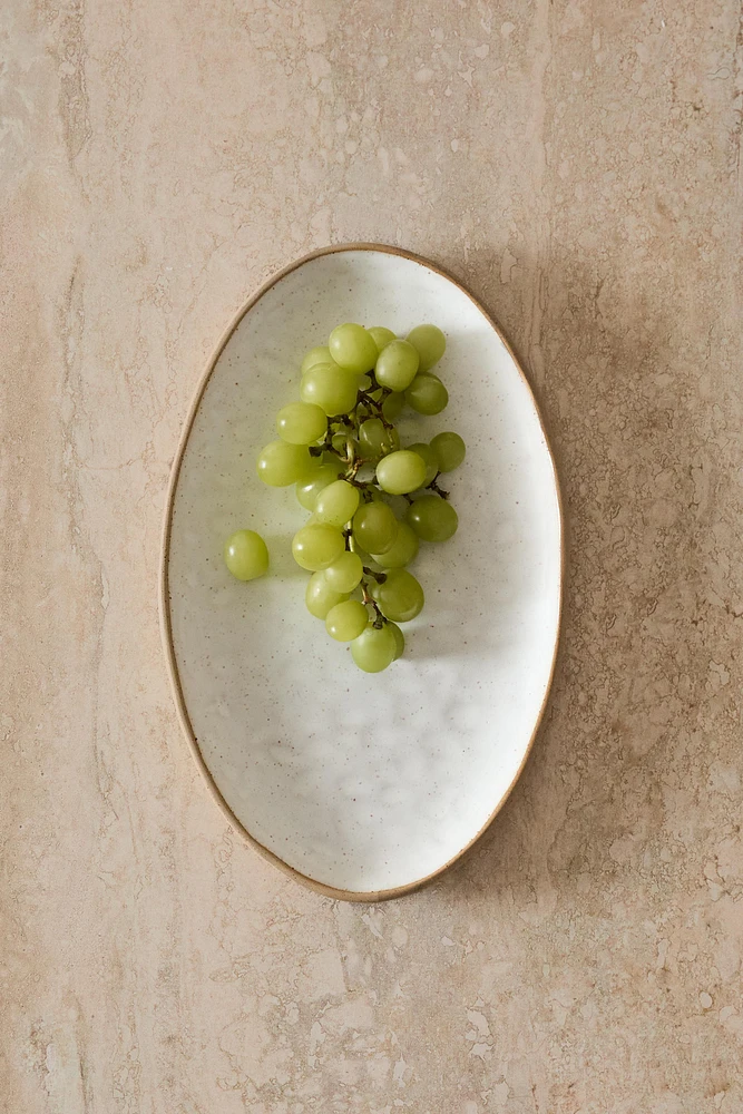 TEXTURED OVAL SERVING DISH
