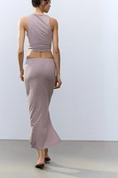SLEEVELESS CROP TOP