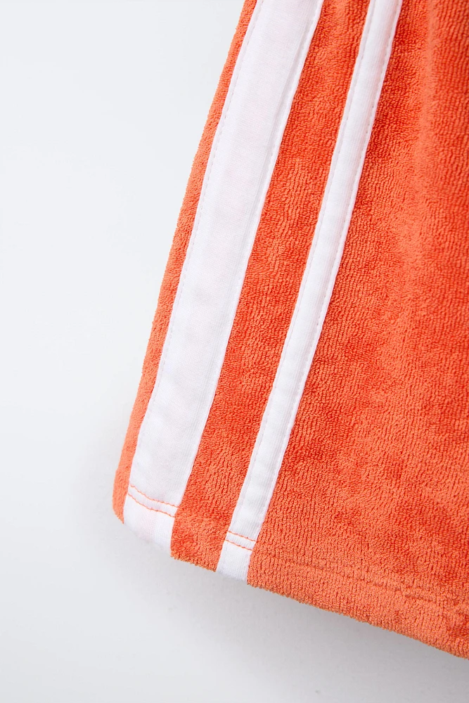 TOWELING SHORTS WITH SIDE STRIPES