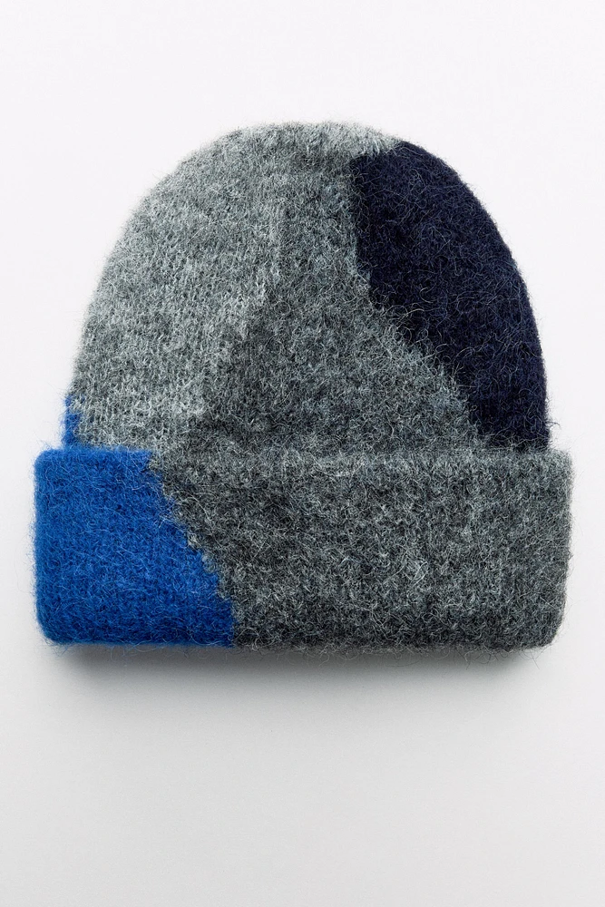 BONNET BEANIE IMPRIMÉ AVEC DE L'ALPAGA