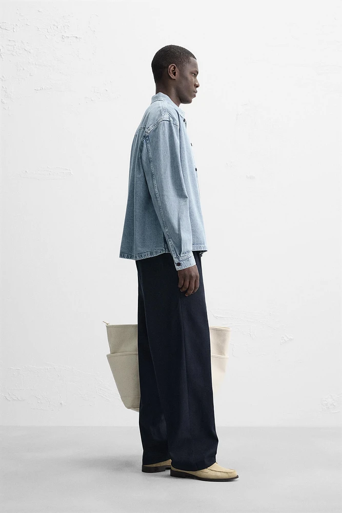 CHEMISE EN JEAN COUPE CARRÉE