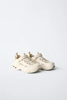 MESH SNEAKERS