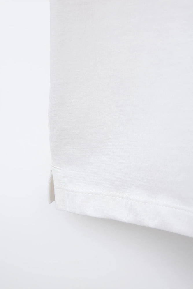 SLEEVELESS POCKET T-SHIRT