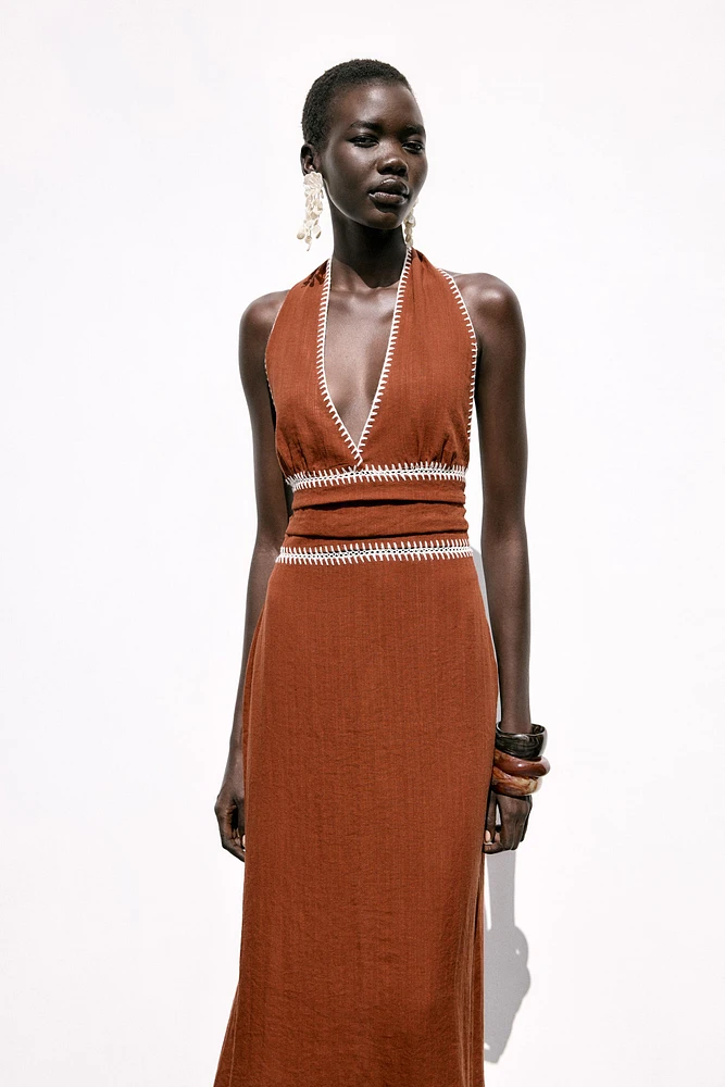 ROBE MI-LONGUE BRODÉE
