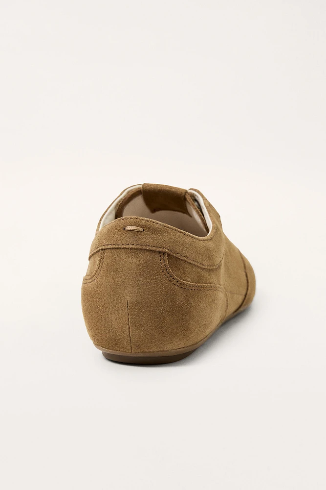 LEATHER SNEAKERS LIMITED EDITION