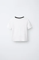 CONTRAST TEXT RIBBED T-SHIRT