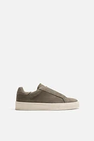 TENNIS EN CUIR