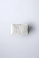 STARS PADDED TEXTURED TOILETRY BAG