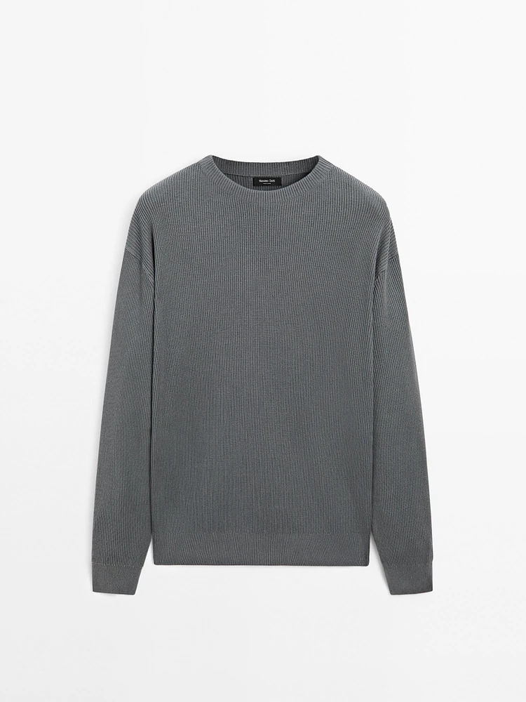 Mock turtleneck knit sweater