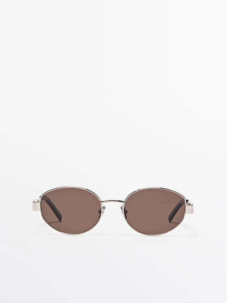 Oval metal sunglasses