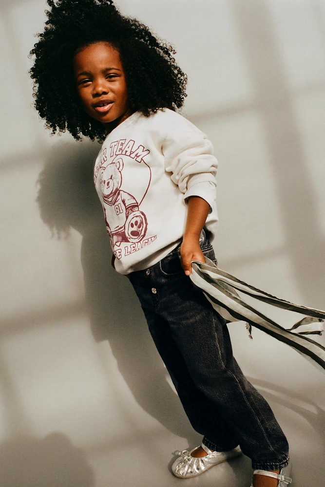 BEAR PRINT SWEATSHIRT