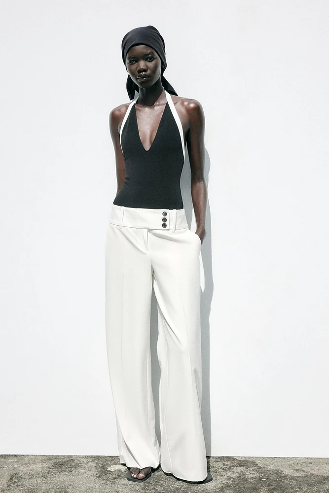 CONTRAST STRETCH BODYSUIT