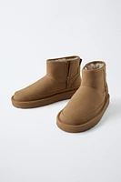 LOW-TOP ANKLE BOOTS