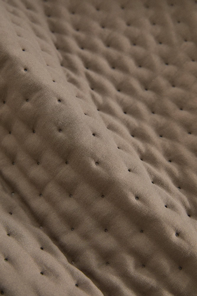 MICROFIBER QUILT