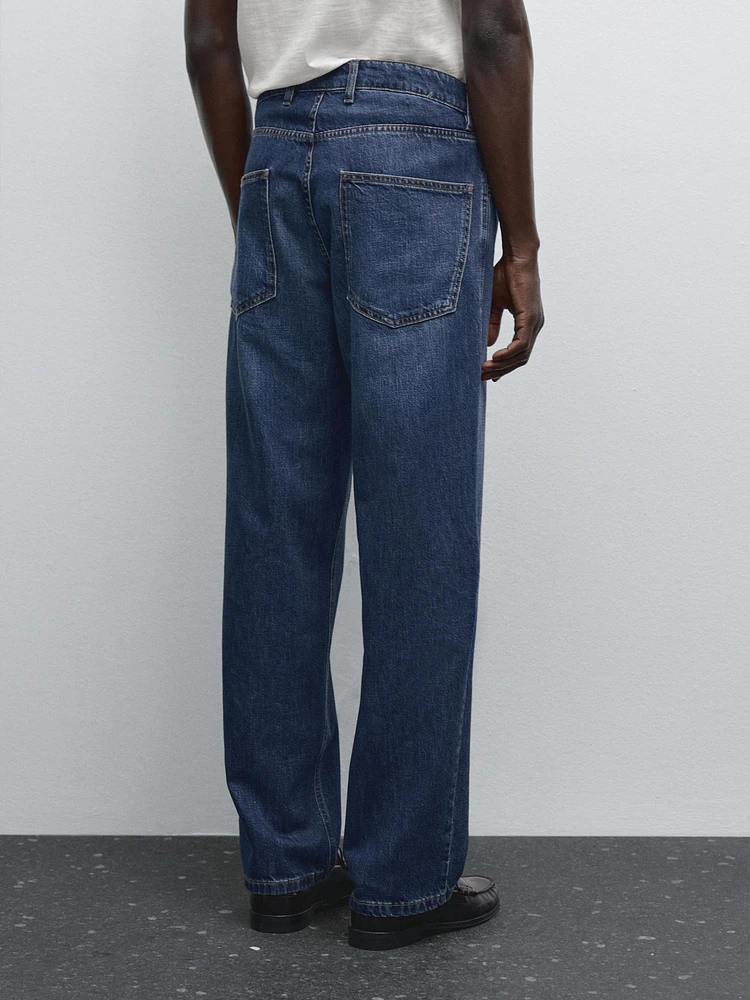 Wide-leg jeans