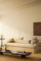 COUCH 01