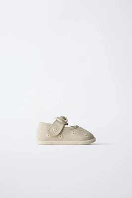 DAISY BAREFOOT SNEAKERS