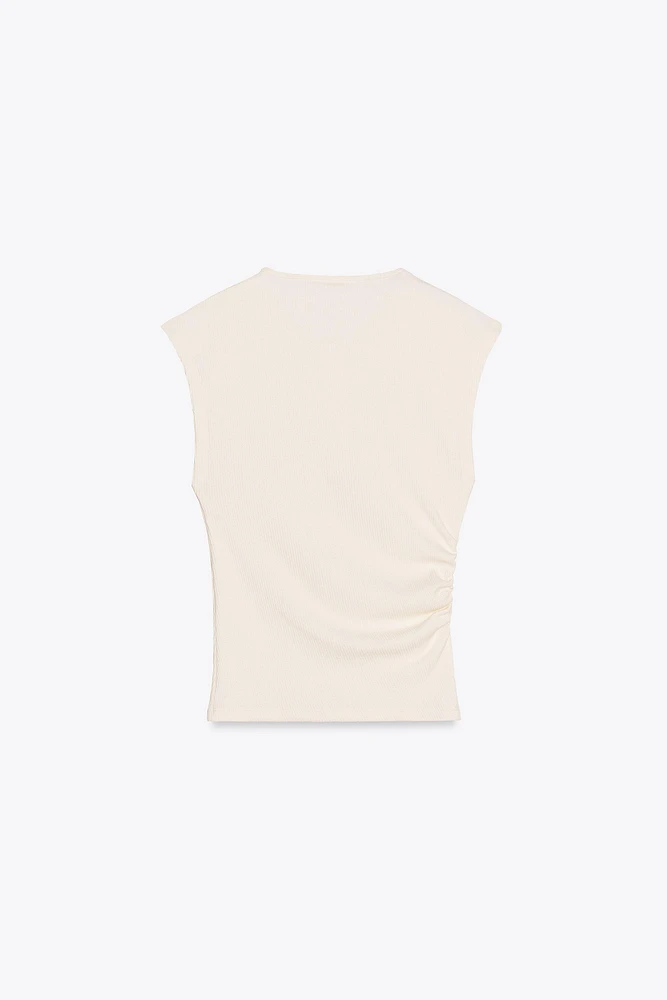 RIBBED BUTTON TOP