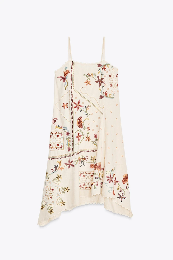 ZW COLLECTION FLORAL EMBROIDERED ASYMMETRIC DRESS