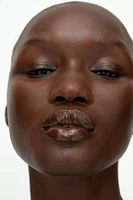 LIP OIL