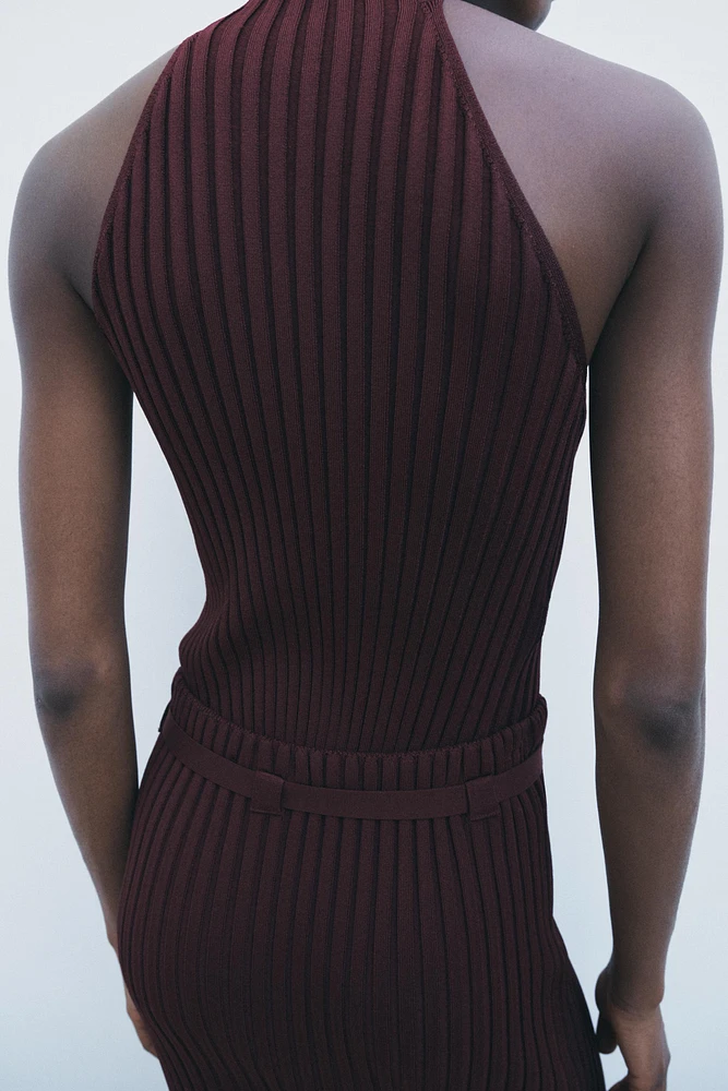 RIBBED KNIT SKIRT