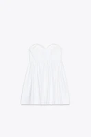 ROBE COURTE AVEC DÉCOLLETÉ EN CŒUR