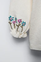 T-SHIRT FLEURS BRODÉES